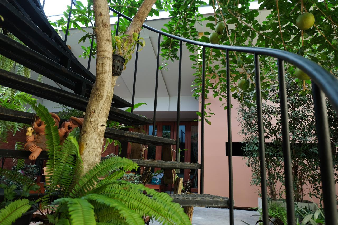 The White Elephant Home Chiang Mai Esterno foto
